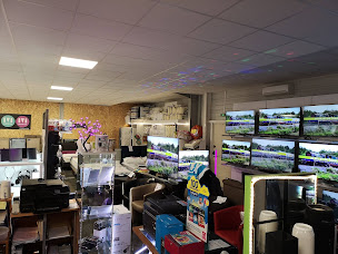 Photo n°17 de Pulsat & love literie à Lannemezan (Magasin d'électroménager)