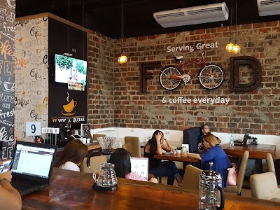 Photos of Kesef Caf&eacute;