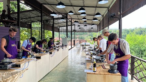 i-Like Thai Cooking School