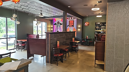 Spankey's Una Cafe - Visual