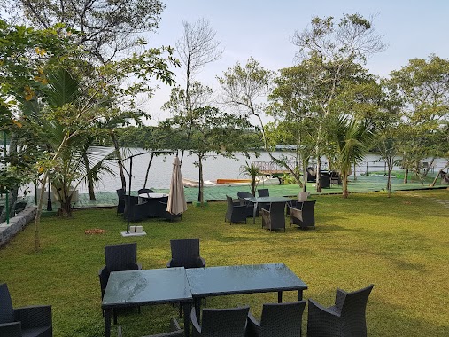 Poldhuwa Lake Resort, Author: Thushara Wanasinghe