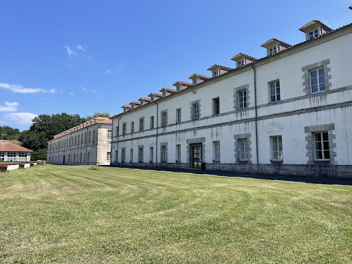 Photo de Office de tourisme du Béarn des Gaves à Sauveterre-de-Béarn (64390)