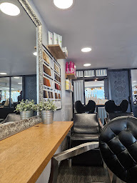 Photo n°1 de Cap'tifs à Bréhal (Salon de coiffure)