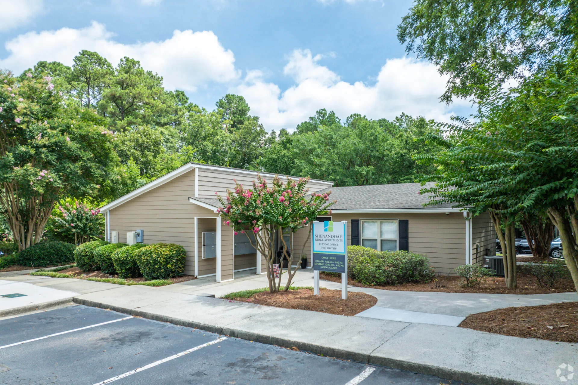 Shenandoah Ridge Apartments