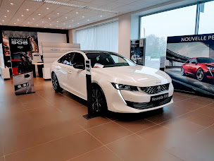Photo n°11 de Peugeot Saverne - Grand Est Automobiles à Otterswiller (Concessionnaire Peugeot)
