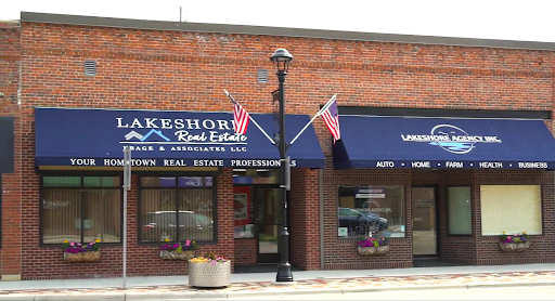 Lakeshore Real Estate Krage & Associates LLC Logo