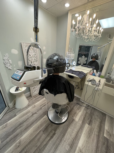 The Jennifer Lowe Salon - Thumbnail