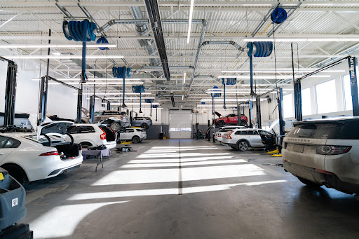 Volvo Cars Kelowna - Thumbnail