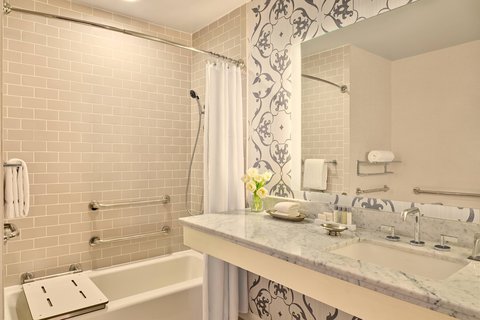 Morrison House Old Town Alexandria, Autograph Collection by null