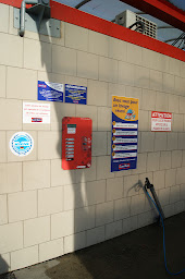 Photo n°3 de Lustr'Auto Saint-Pol-sur-Mer station de lavage auto à Dunkerque (Station de lavage automobile)