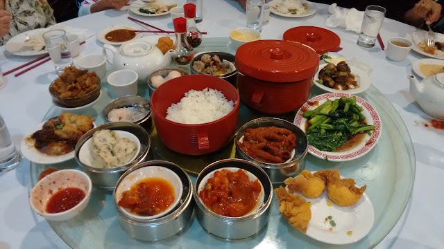 Golden Dragon Restaurant