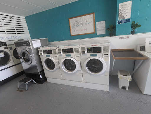 Landsborough Laundromat - Thumbnail