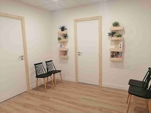 Photo n°2 de Armelle HENRY - Jérémie CORNIL - Hugo LARATTE - Eugénie GOUPY à Peschadoires (Ostéopathe)