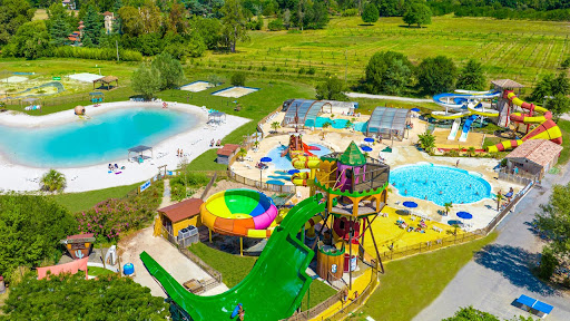 Photo de Camping Capfun - Paradis de Bazas à Bazas (33430)