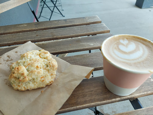 Dose Coffee Riverfront - Visual