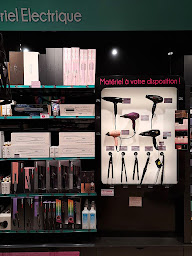 Photo n°7 de La Boutique du Coiffeur à Lyon (Boutique de santé et beauté)