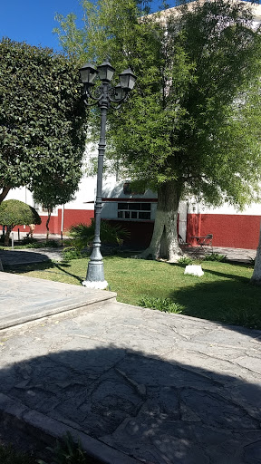 Plaza del Beso - Thumbnail