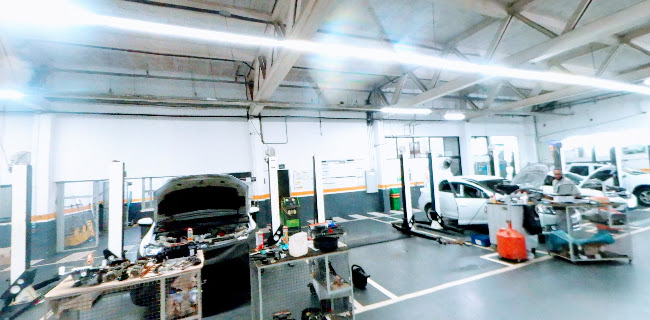 Avaliações sobre Renault Nova Bahia | Salvador, BA em Salvador - Concessionária