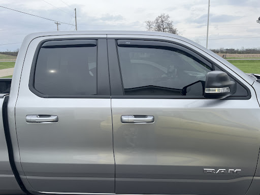 Addie's Tints - Visual