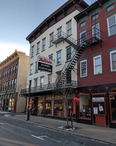 Morris Hardware - Visual