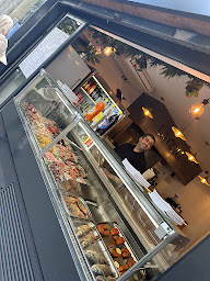 Photo n°30 de LA GRILLADZ à Paris (Restaurant)