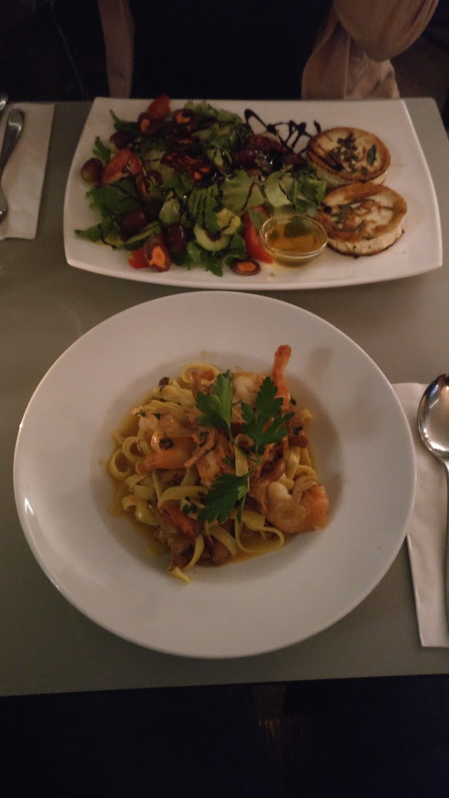 Bucci Bar