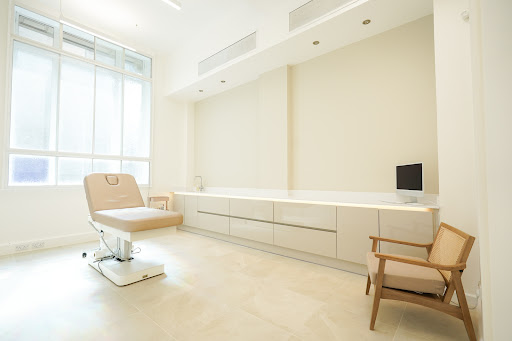 Model Standards Advanced Skincare Clinic