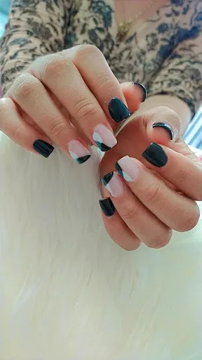 Itzel Guzman Makeup salón - Thumbnail