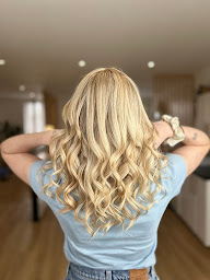 Photo n°2 de Suzie_Hair_Studio à Le Grand-Quevilly (Salon de coiffure)