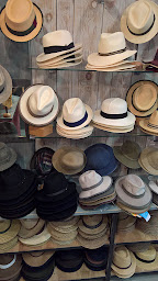 Photo n°30 de CHAPELLERIE Hats Blocks Laforest à Caussade (Chapellerie)