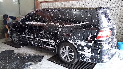 Photos of Premiere Car Wash