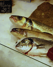Photo n°6 de Poissonnerie - Chez Fafa à Le Perreux-sur-Marne (Marché aux poissons et fruits de mer)