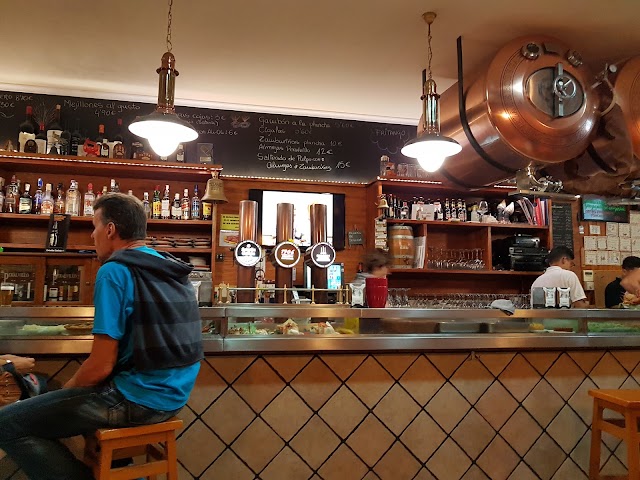 BAR PERALVILLO - Tapas y pinchos - SANTOÑA