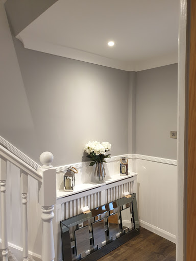AH Decorators - Visual