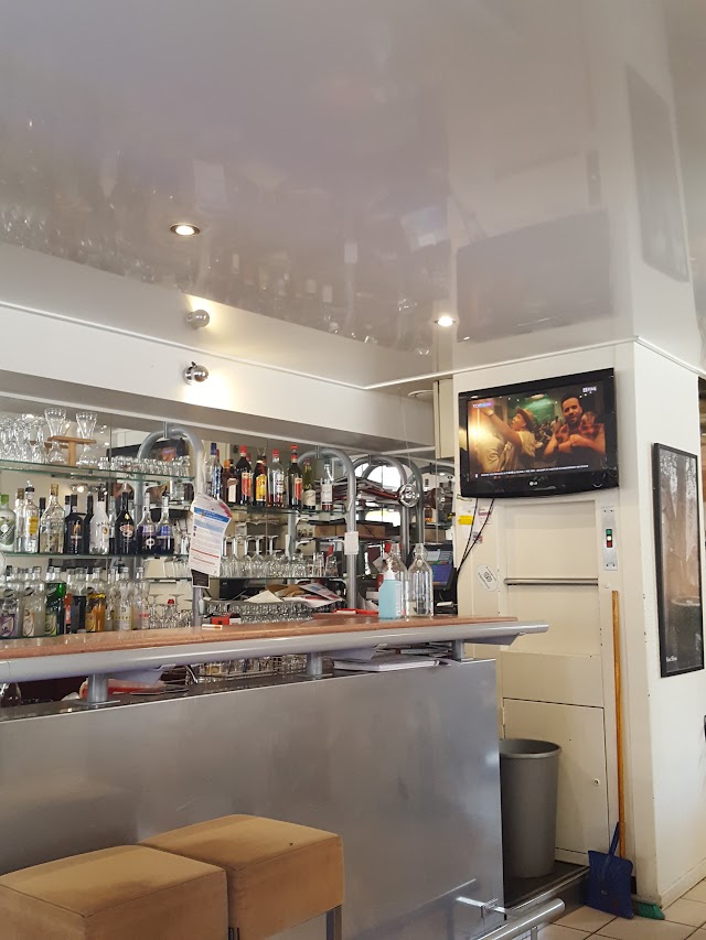 Le Refuge Bar Lounge Brasserie