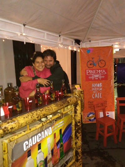 Photos of Pinemma Caf&eacute;