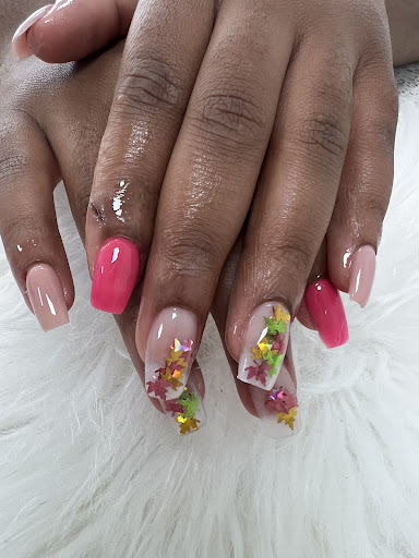 Diva’s Nails - Visual