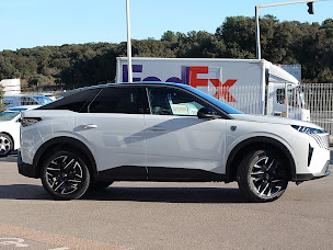 Photo n°3 de PEUGEOT - ALMERAS FRERES à Saint-Jean-de-Védas (Garage automobile)