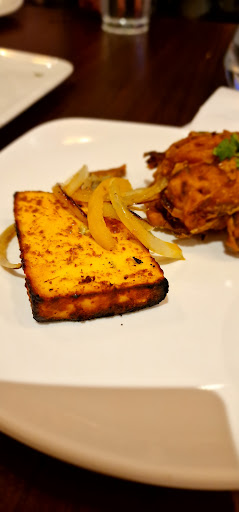 Saffron Ivy - Thumbnail
