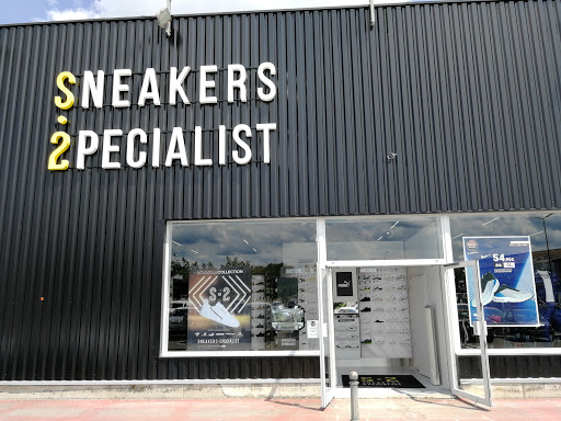 S2 Sneakers Specialist Aubenas