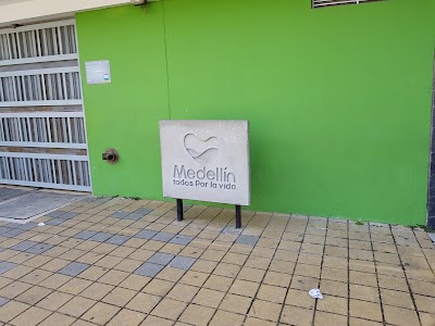 Photos of Educational Institution Javiera Londo&ntilde;o