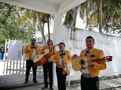Mariachis en Tulum mariachi águilas del caribe