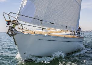 Photo n°7 de Voilerie Delta Voiles Montpellier à Mauguio (Magasin d'équipements et accessoires nautiques)