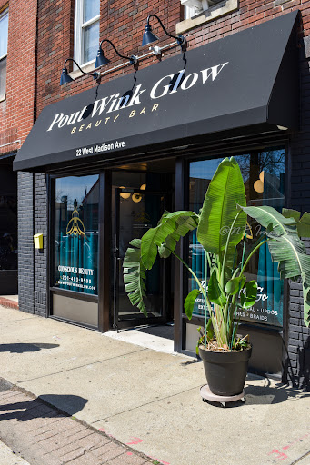 Pout Wink Glow Beauty Bar Gallery - United States