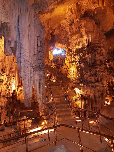 Kosekbuku Cave