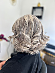 Photo n°2 de L'atelier Coiffure De Séverine à Dammartin-sur-Tigeaux (Salon de coiffure)