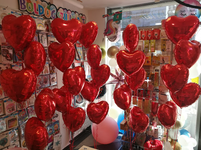 Comentarii opinii despre Lufiverzum Lufi és Party Bolt