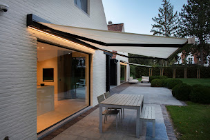 Photo n°5 de SARL FPR Fermeture Production Rouen fsp à Franqueville-Saint-Pierre (Magasin de stores et de rideaux)