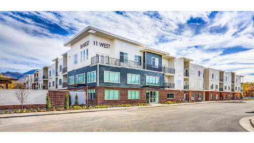 11 West - Visual