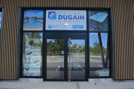 Photo de Piscine Dugain Coutras - H2O techniques et piscines à Sablons (33910)